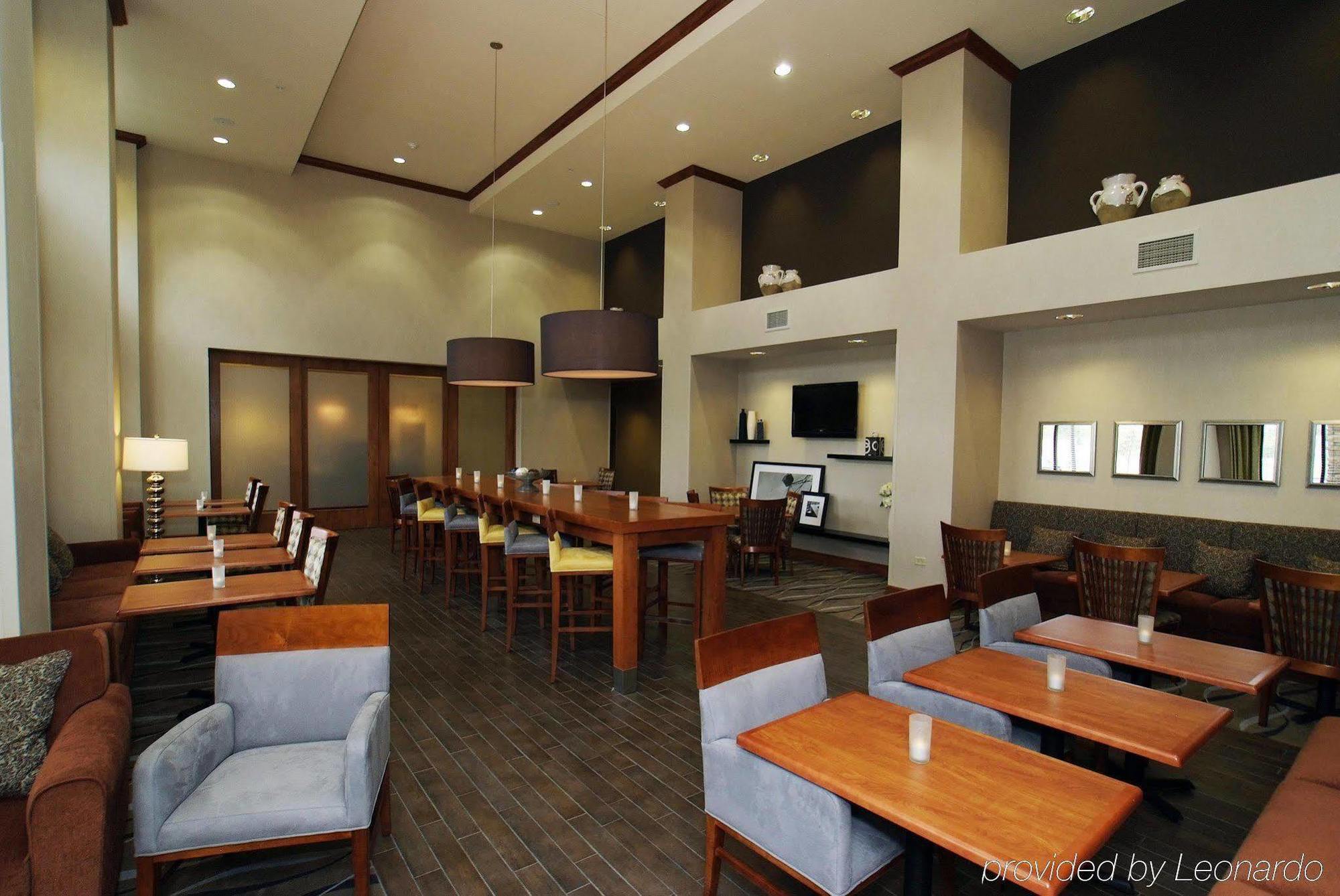 Hampton Inn&Suites Chicago Deer Park Restaurant foto